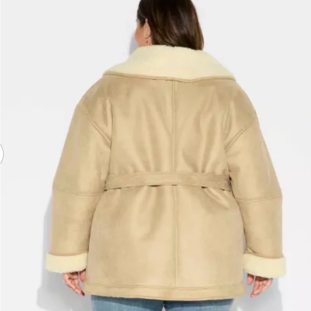 ⭐️ NWT Wild Fable Women's Shawl Collar Shearling Coat - Picture 3 of 7